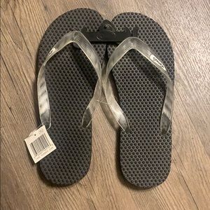 NWT locals flip flops